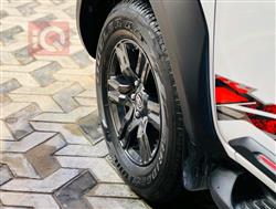 تويوتا هايلوكس